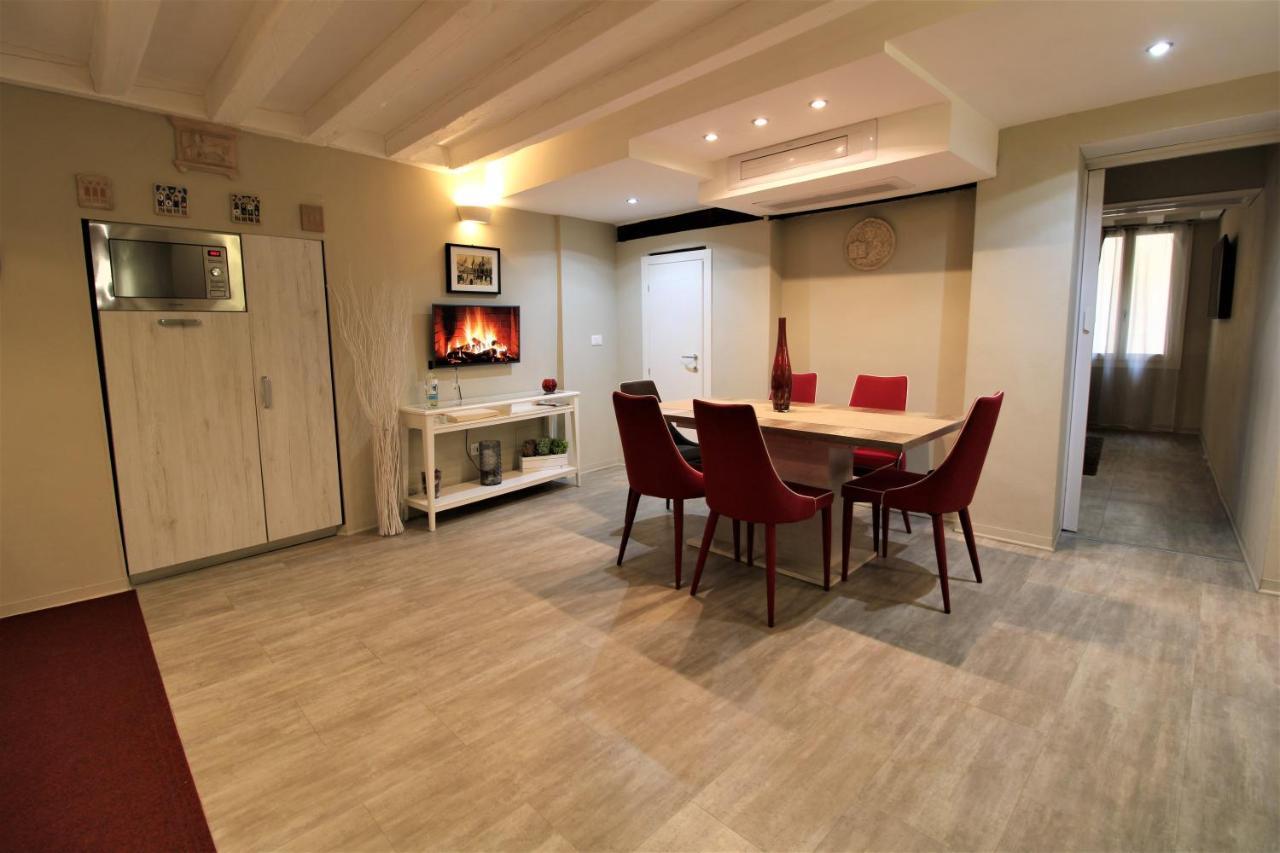 San Marco Fenice 3Bdr 2Bth Apartment Veneţia Exterior foto